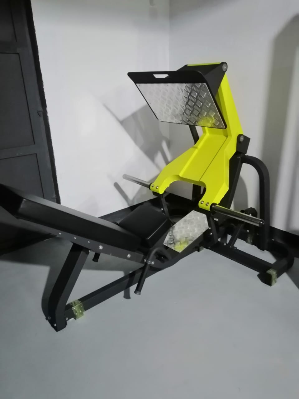 Appareil de musculation robust - Heavy Equipment Center avis et prix