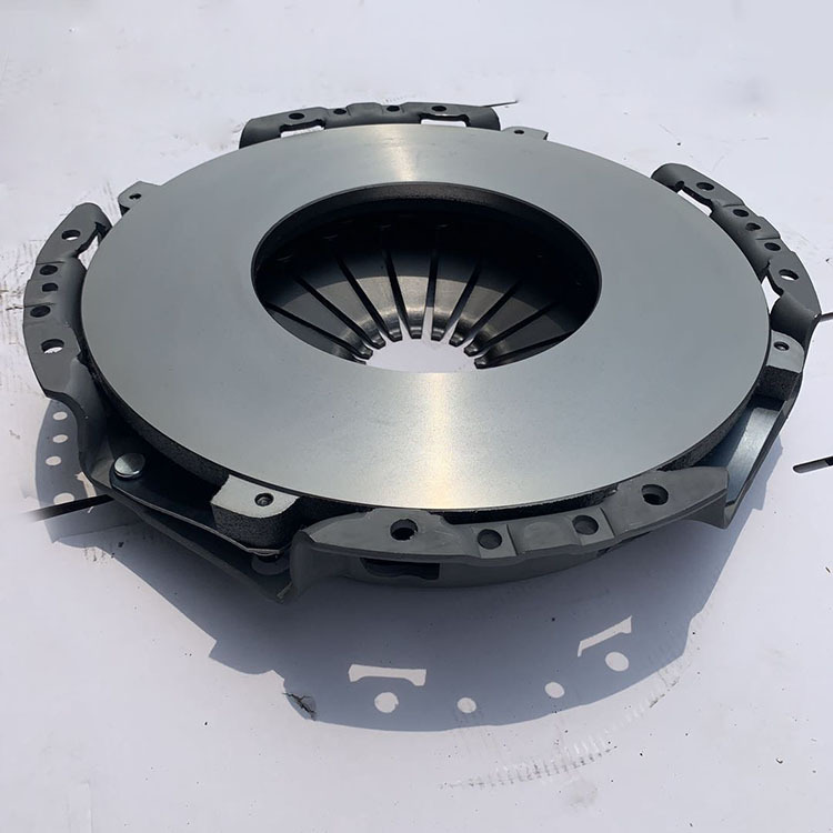 Kit d'embrayage hydraulique CA - Brand Heavy Equipment avis et prix