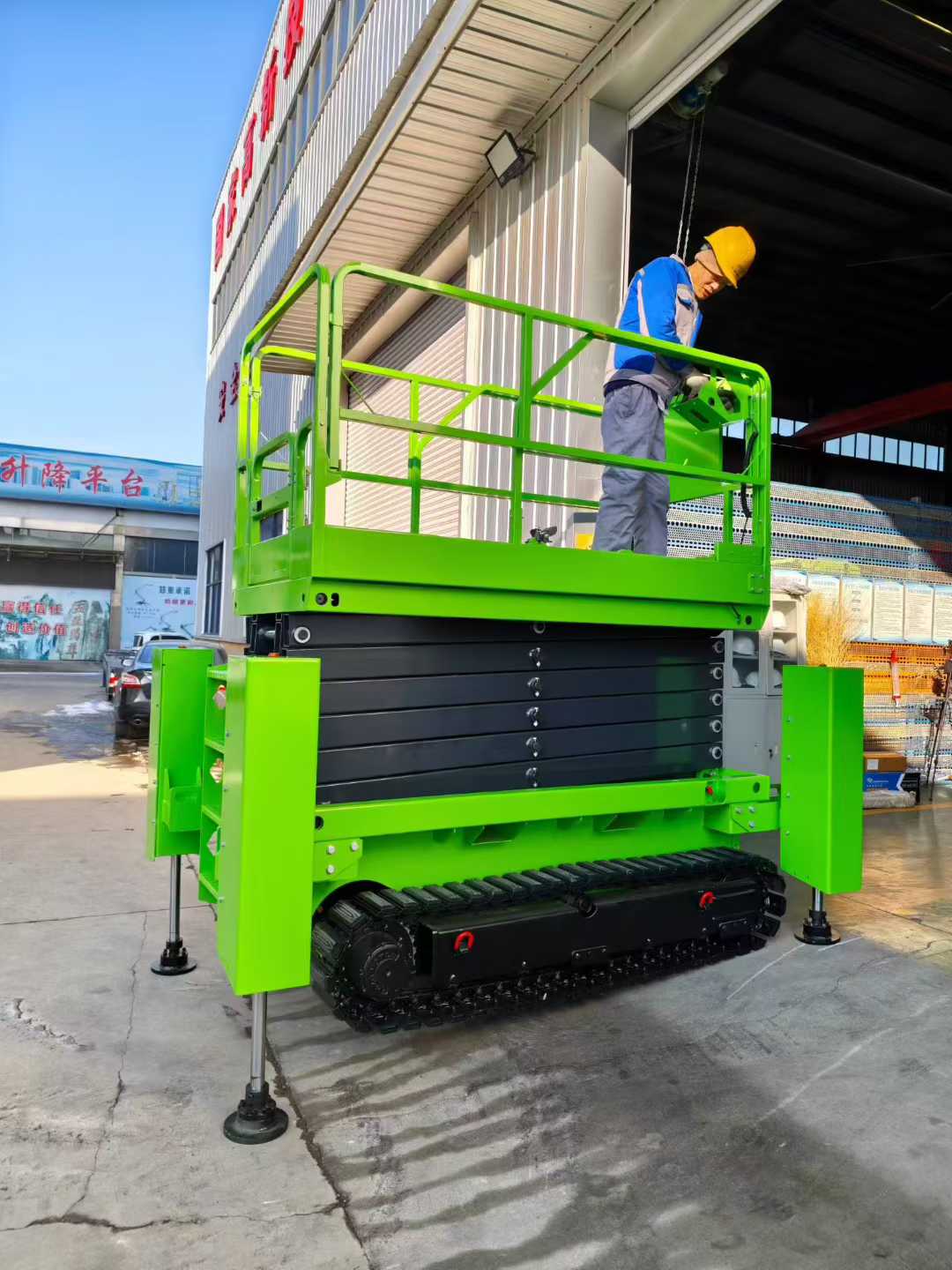 Nacelle élévatrice compacte ar - Compact Crawler Boom Lift avis et prix